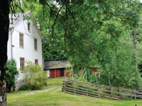 Amazing Home In Mellerud With 4 Bedrooms And Wifi, Mellerud